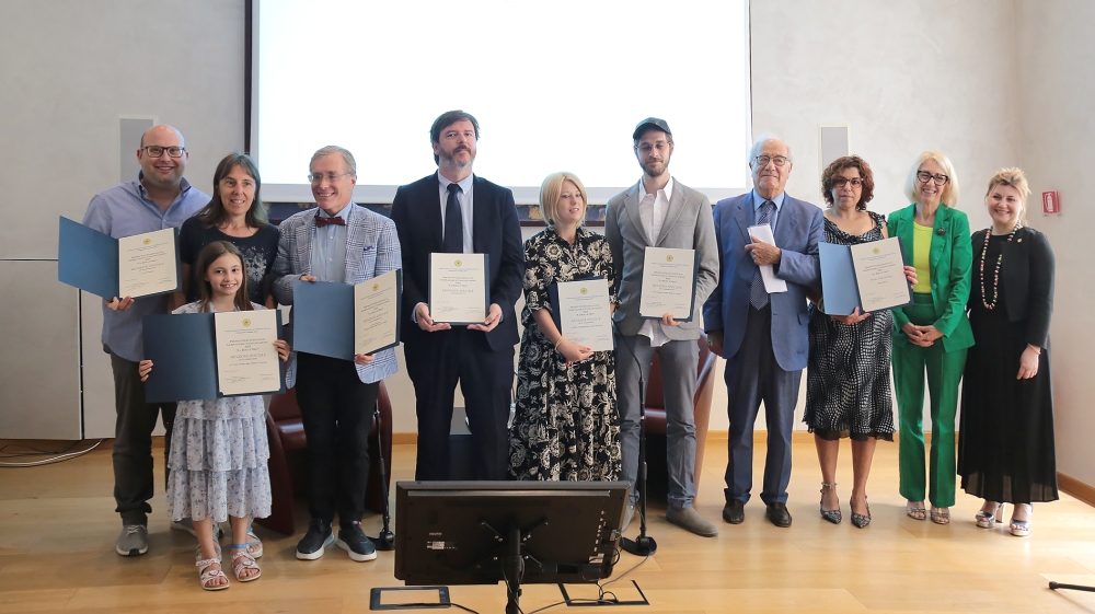 La Rosa d’Oro - Giornalismo, comunicazione e memoria collettiva: assegnati i riconoscimenti per il 2025