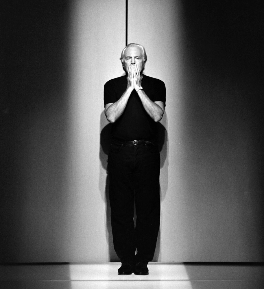 Giorgio Armani Dies in Milan: Announcement Comes Amid Archivio Launch and Capannina Acquisition